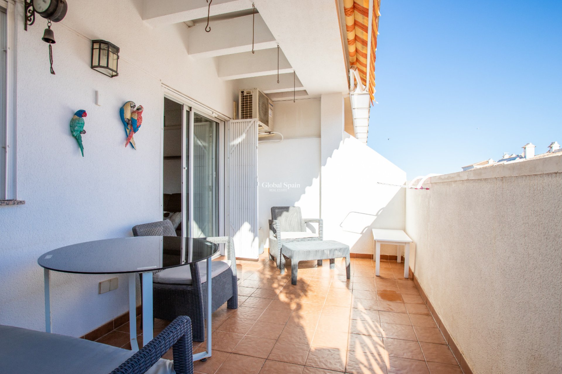 Wederverkoop - APPARTEMENT -
TORREVIEJA - Costa Blanca