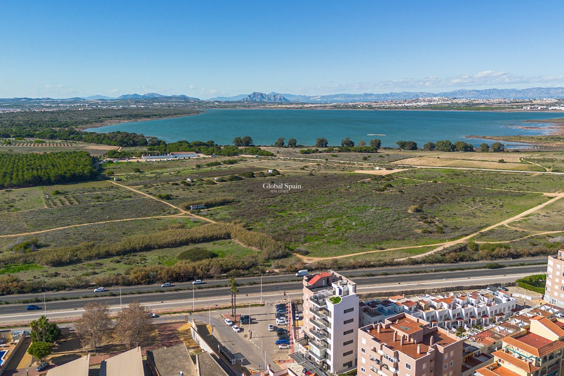 Wederverkoop - APPARTEMENT -
TORREVIEJA - Costa Blanca