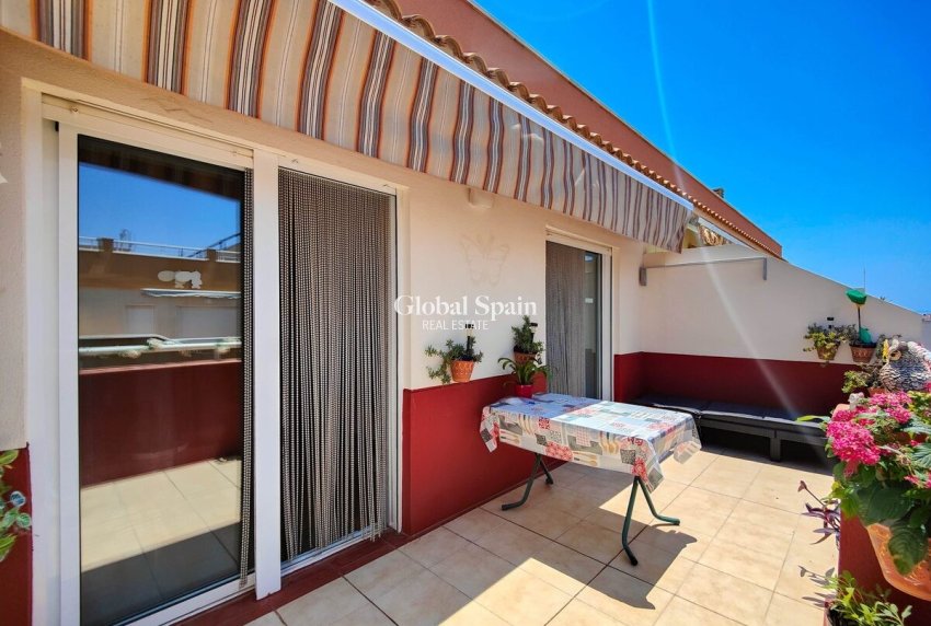 Wederverkoop - APPARTEMENT -
TORREVIEJA - Costa Blanca