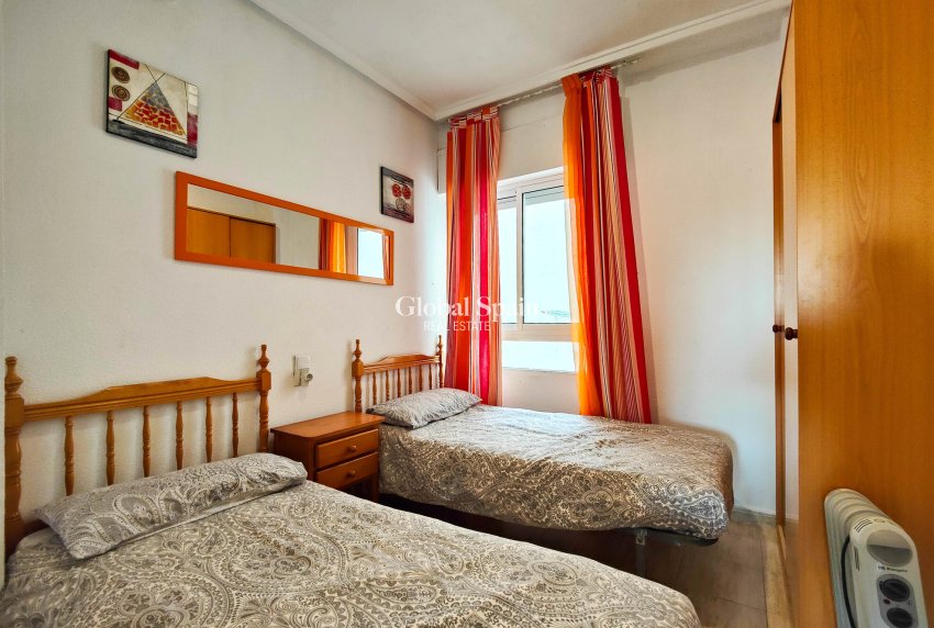 Wederverkoop - APPARTEMENT -
TORREVIEJA - Costa Blanca