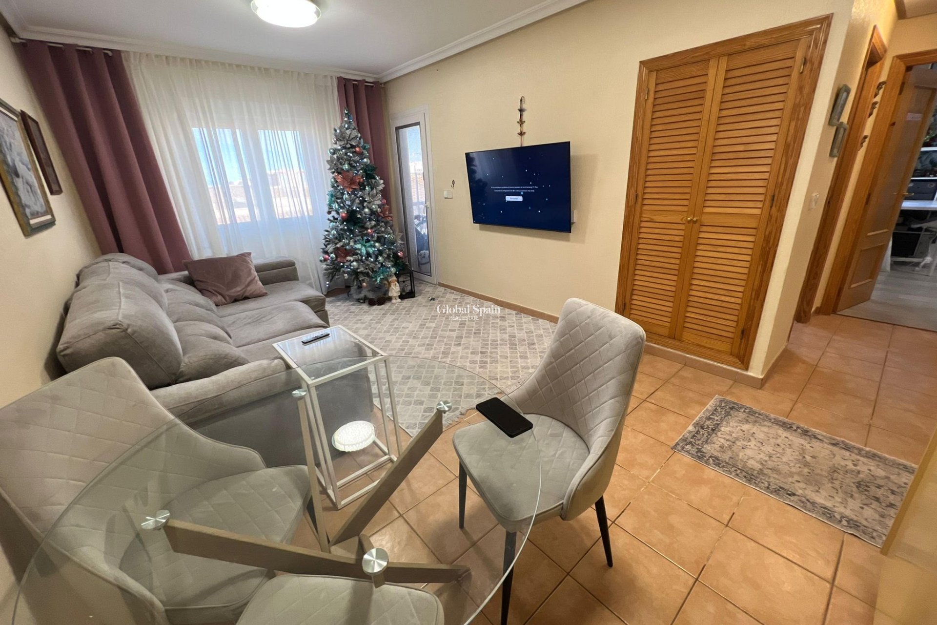 Wederverkoop - APPARTEMENT -
TORREVIEJA - Costa Blanca