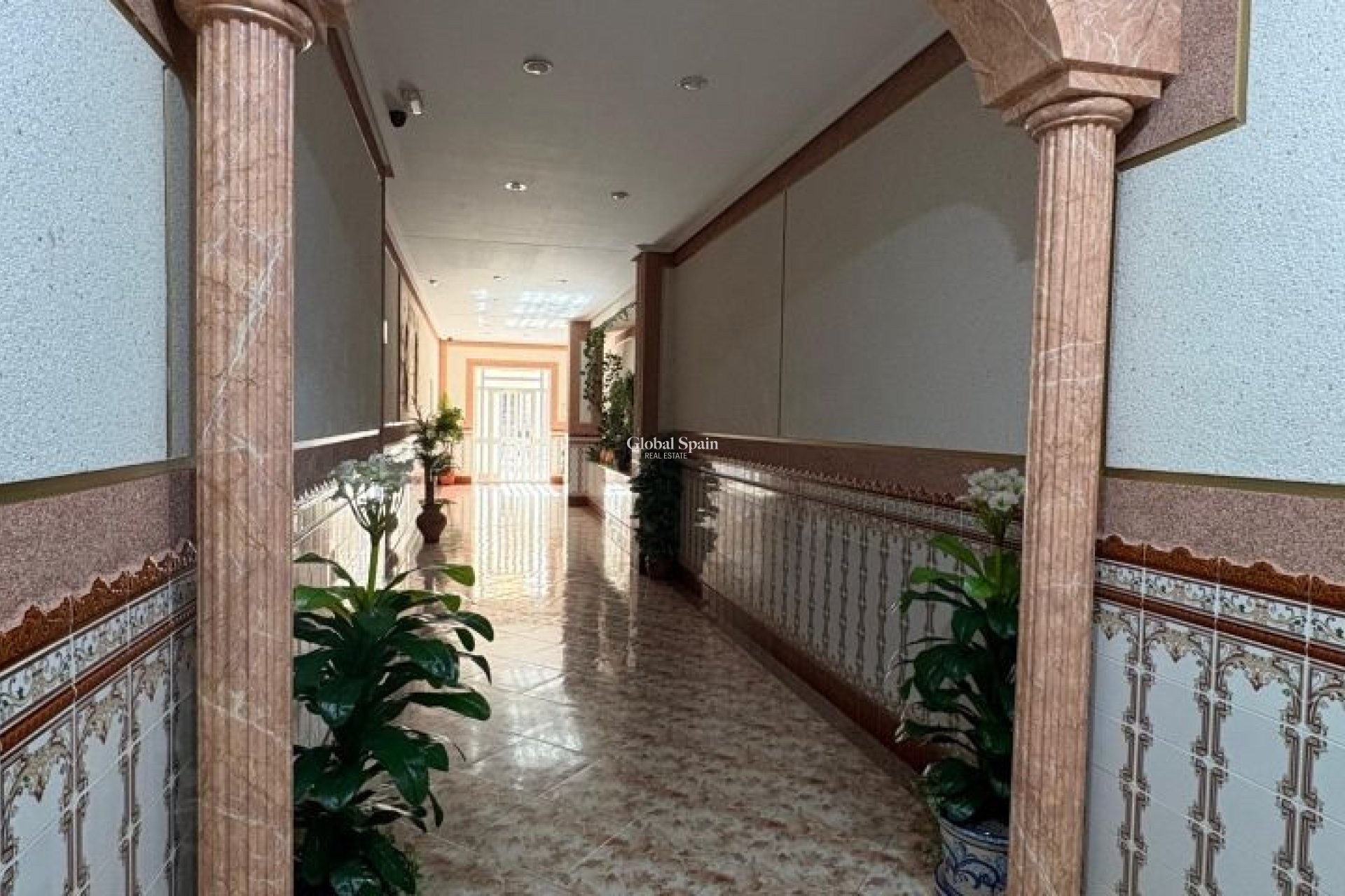 Wederverkoop - APPARTEMENT -
TORREVIEJA - Costa Blanca