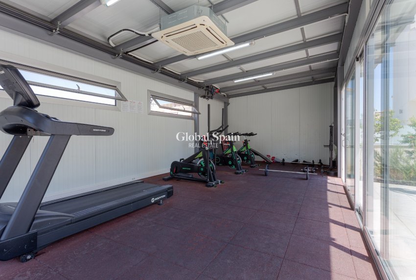 Wederverkoop - APPARTEMENT -
TORREVIEJA - Costa Blanca