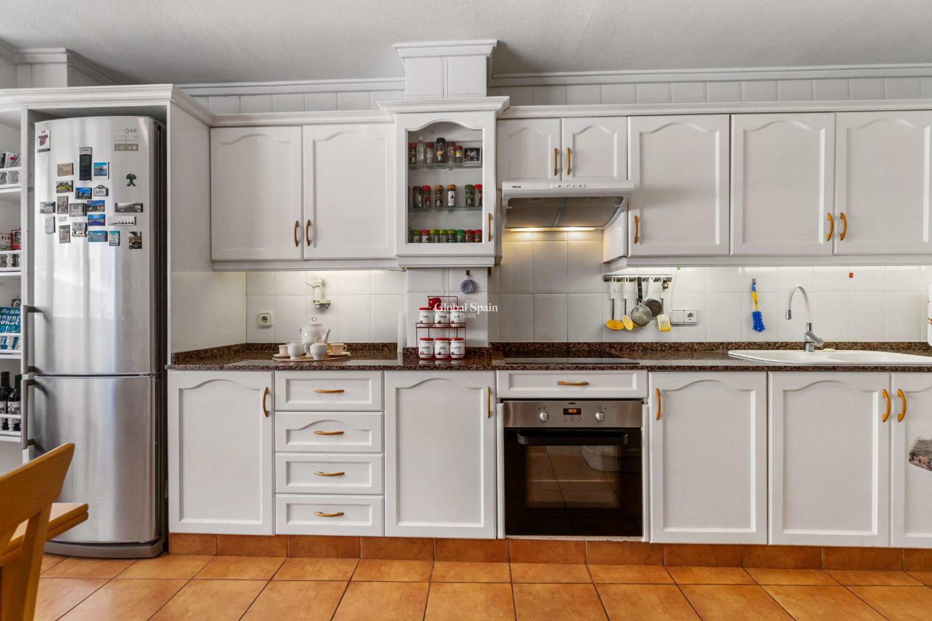 Wederverkoop - APPARTEMENT -
TORREVIEJA - Costa Blanca