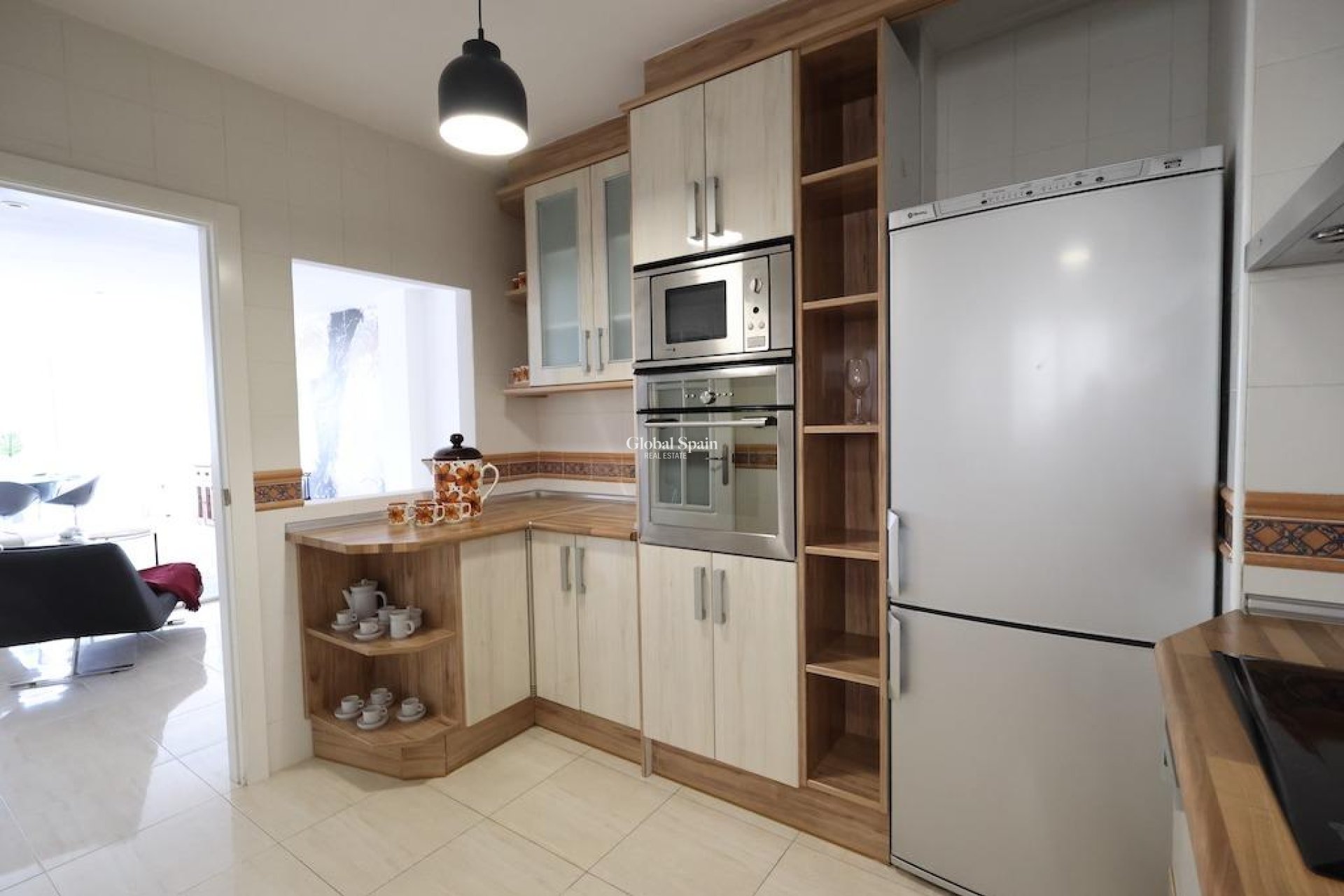 Wederverkoop - APPARTEMENT -
TORREVIEJA - Costa Blanca