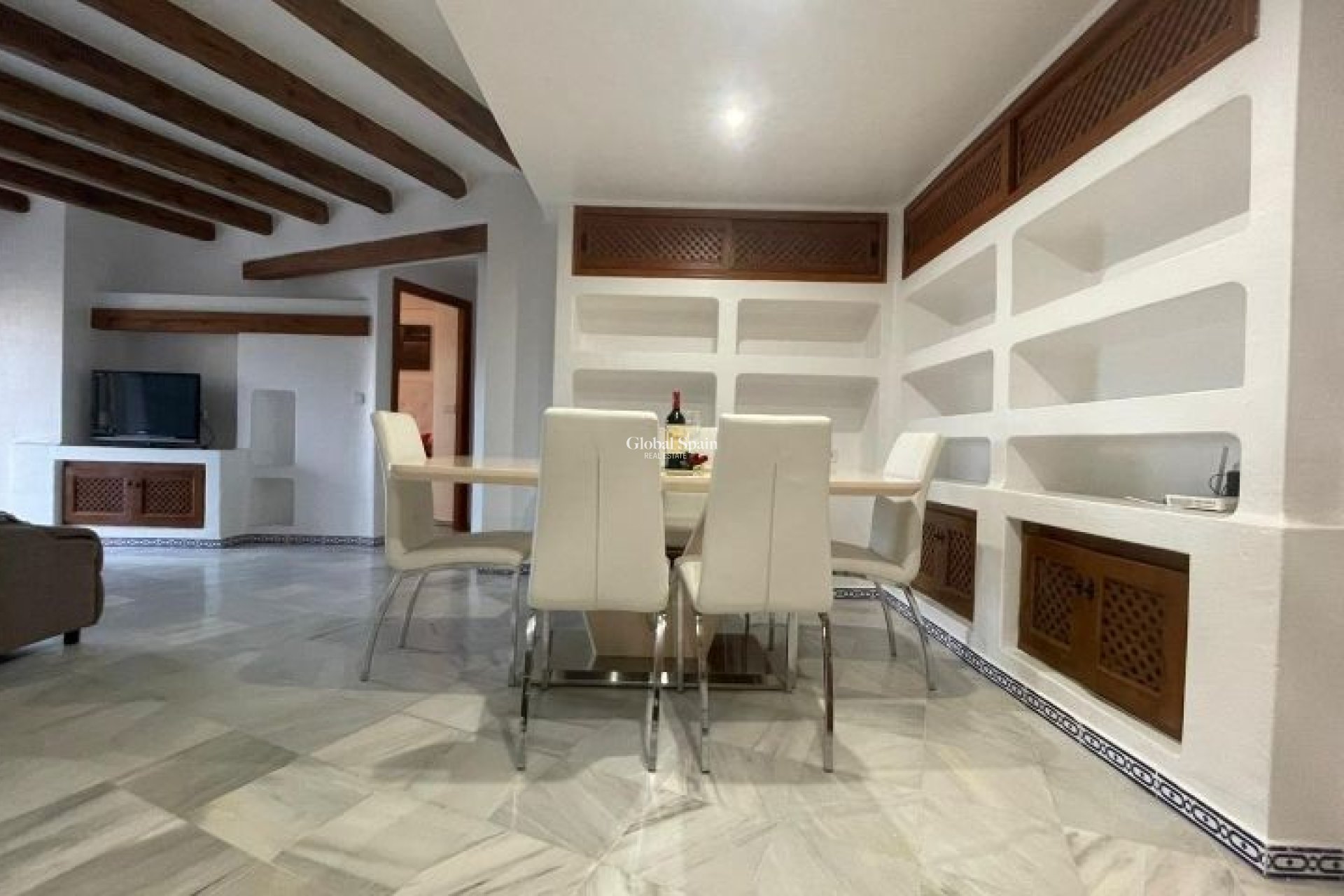 Wederverkoop - APPARTEMENT -
TORREVIEJA - Costa Blanca