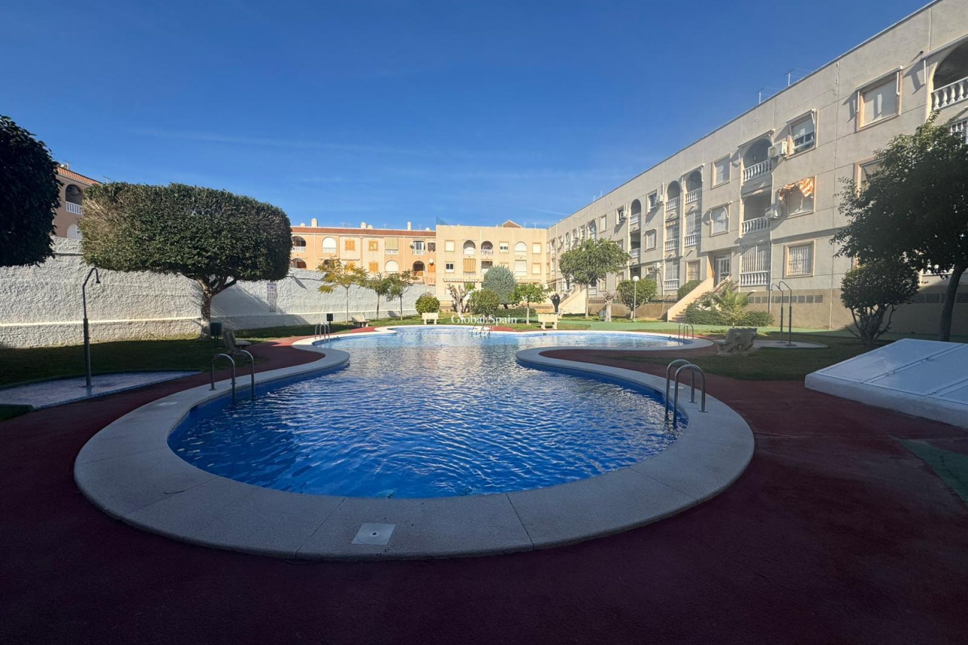 Wederverkoop - APPARTEMENT -
TORREVIEJA - Costa Blanca