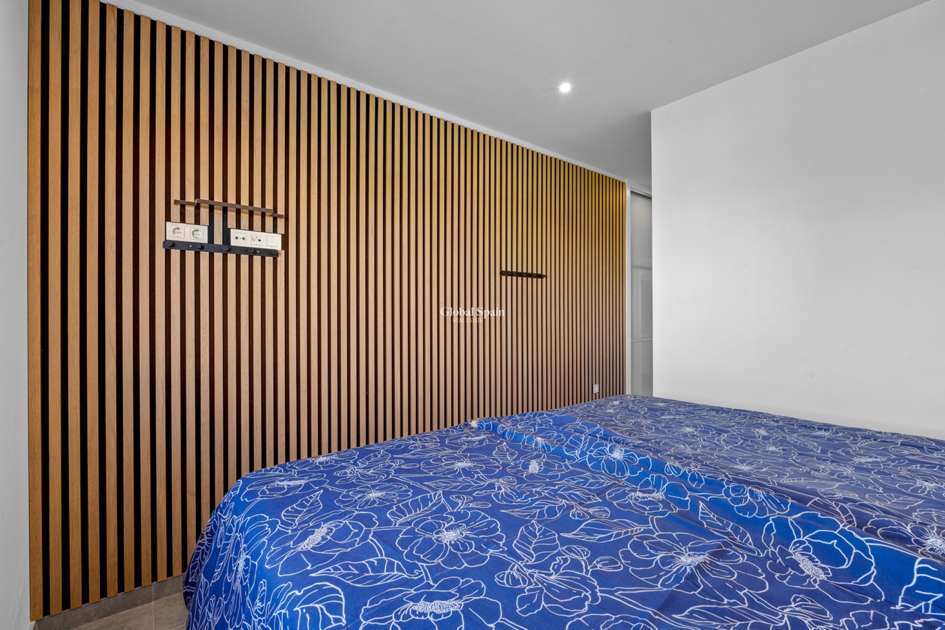 Wederverkoop - APPARTEMENT -
TORREVIEJA - Costa Blanca