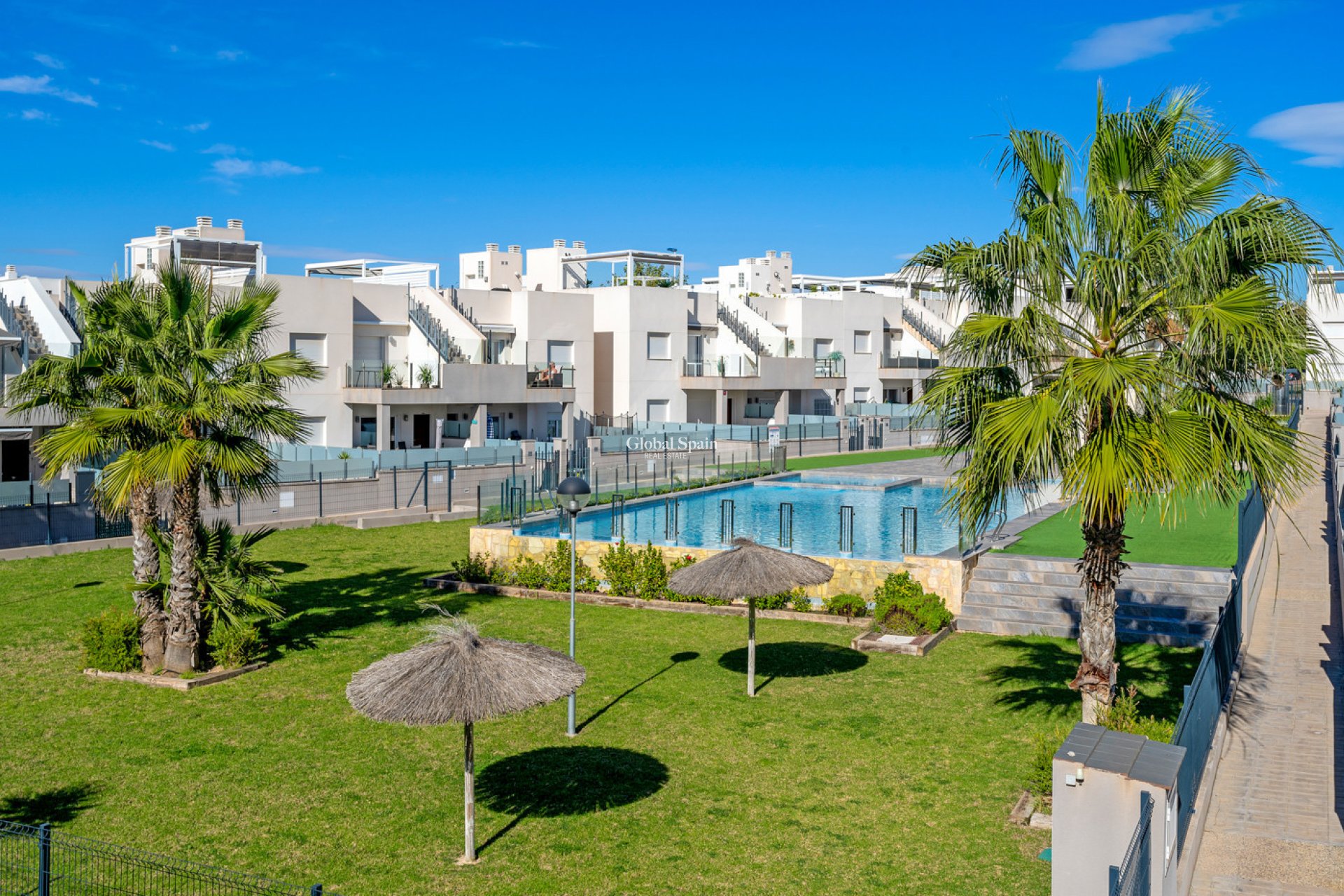 Wederverkoop - APPARTEMENT -
TORREVIEJA - Costa Blanca