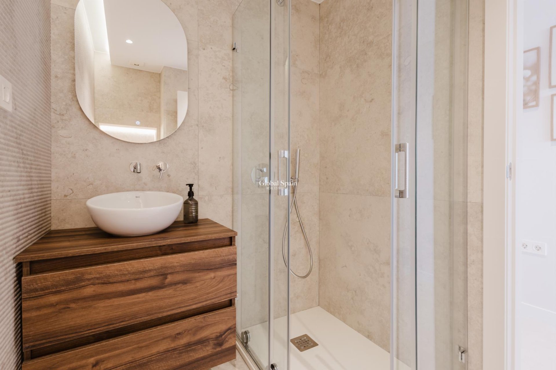 Wederverkoop - APPARTEMENT -
TORREVIEJA - Costa Blanca