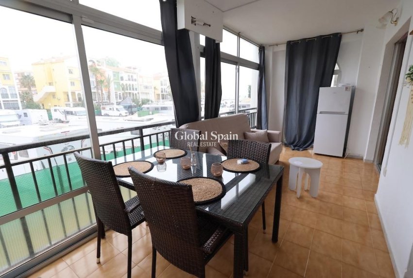 Wederverkoop - APPARTEMENT -
TORREVIEJA - Costa Blanca