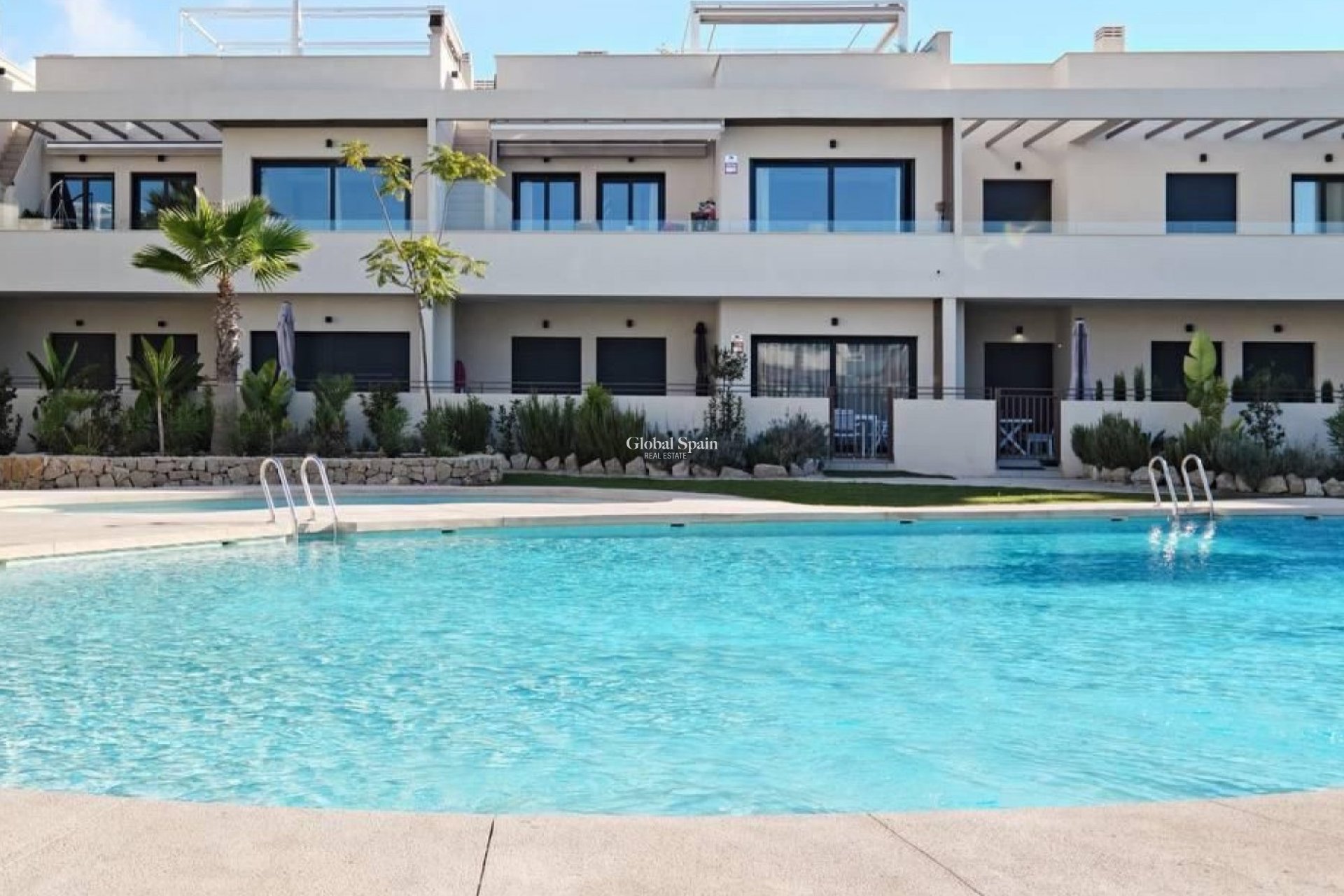 Wederverkoop - APPARTEMENT -
TORREVIEJA - Costa Blanca