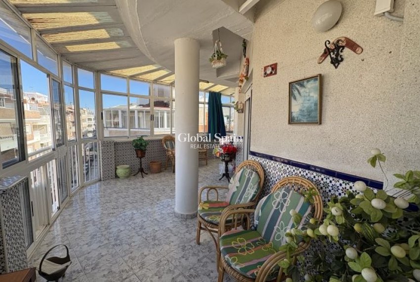 Wederverkoop - APPARTEMENT -
TORREVIEJA - Costa Blanca
