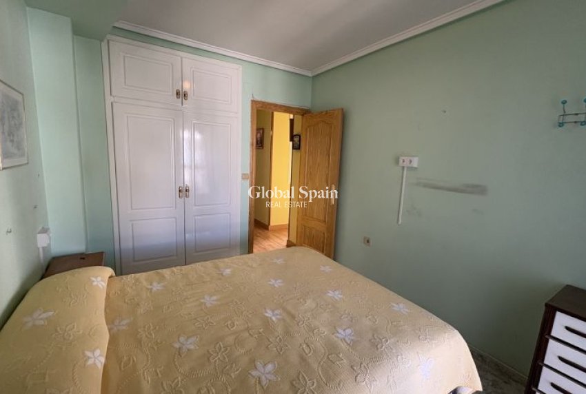 Wederverkoop - APPARTEMENT -
TORREVIEJA - Costa Blanca