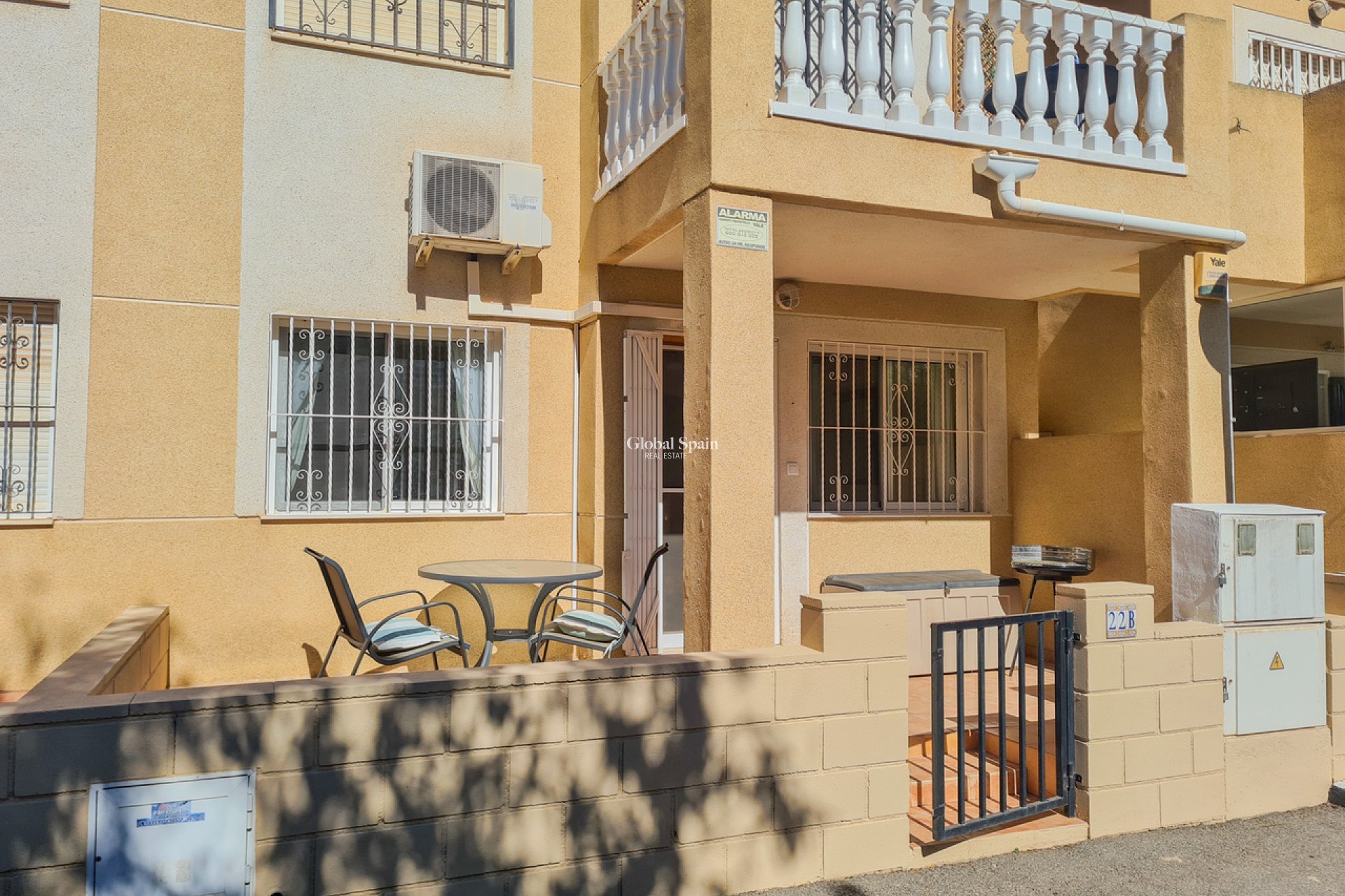 Wederverkoop - APPARTEMENT -
TORREVIEJA - Costa Blanca