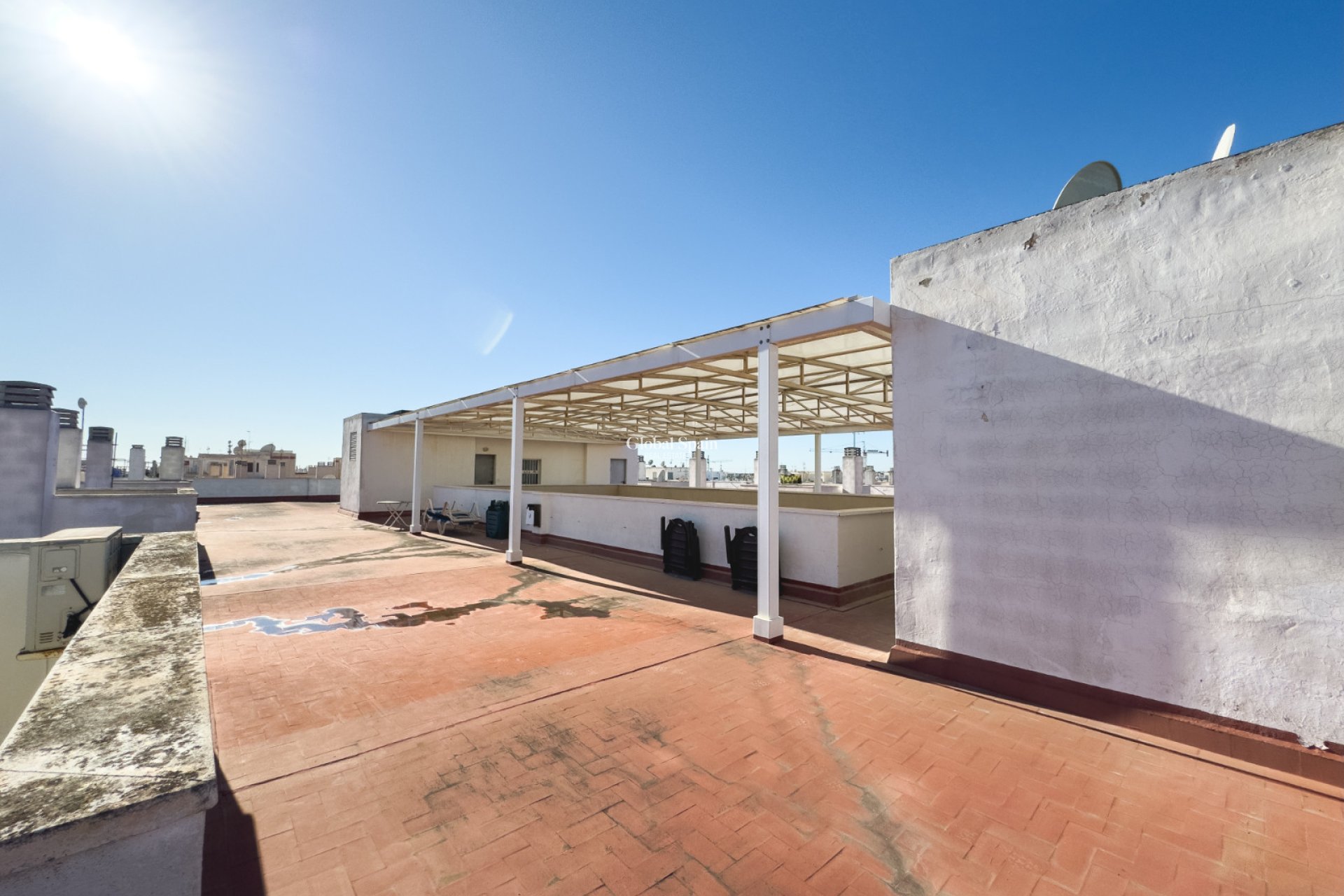Wederverkoop - APPARTEMENT -
TORREVIEJA - Costa Blanca