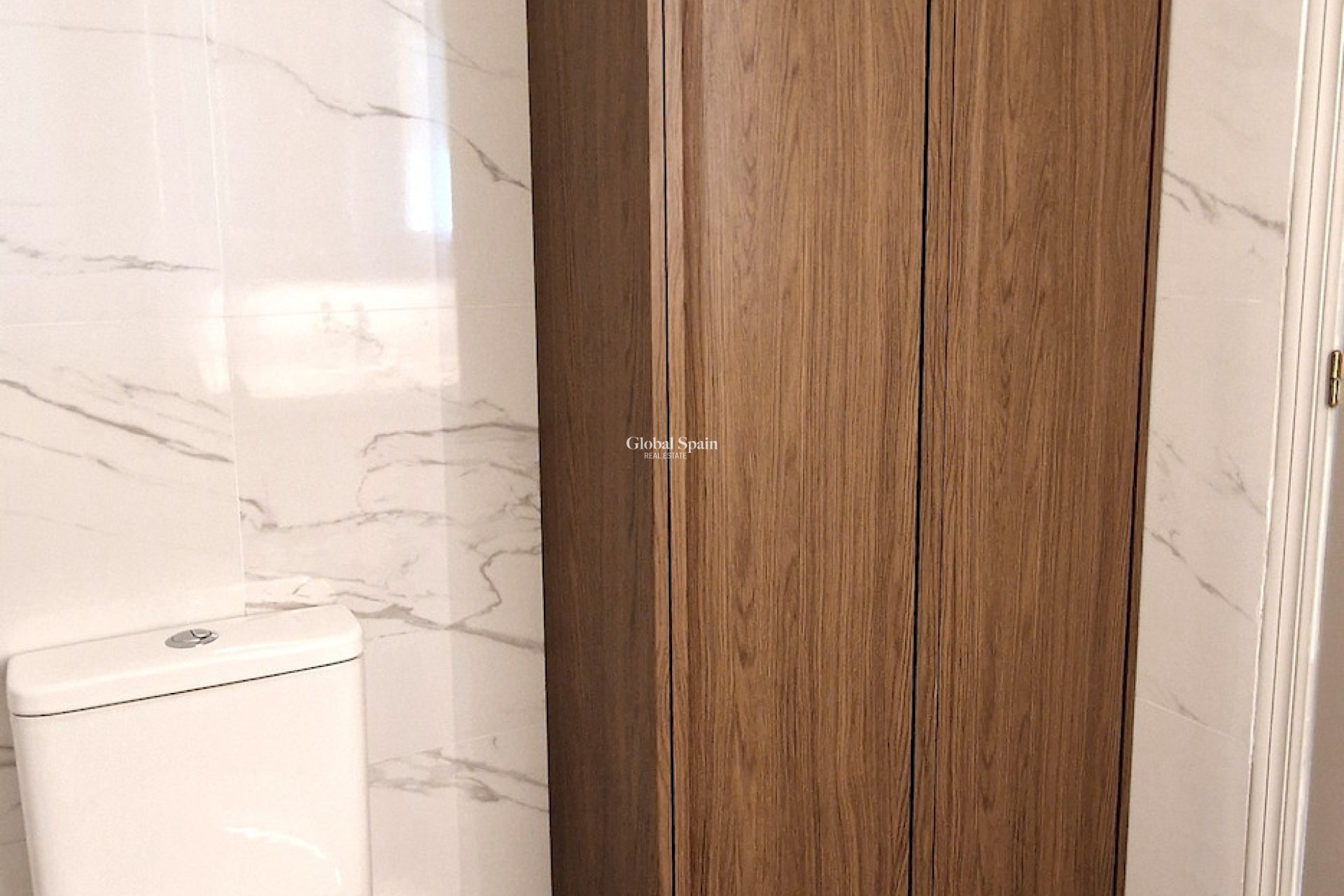 Wederverkoop - APPARTEMENT -
TORREVIEJA - Costa Blanca