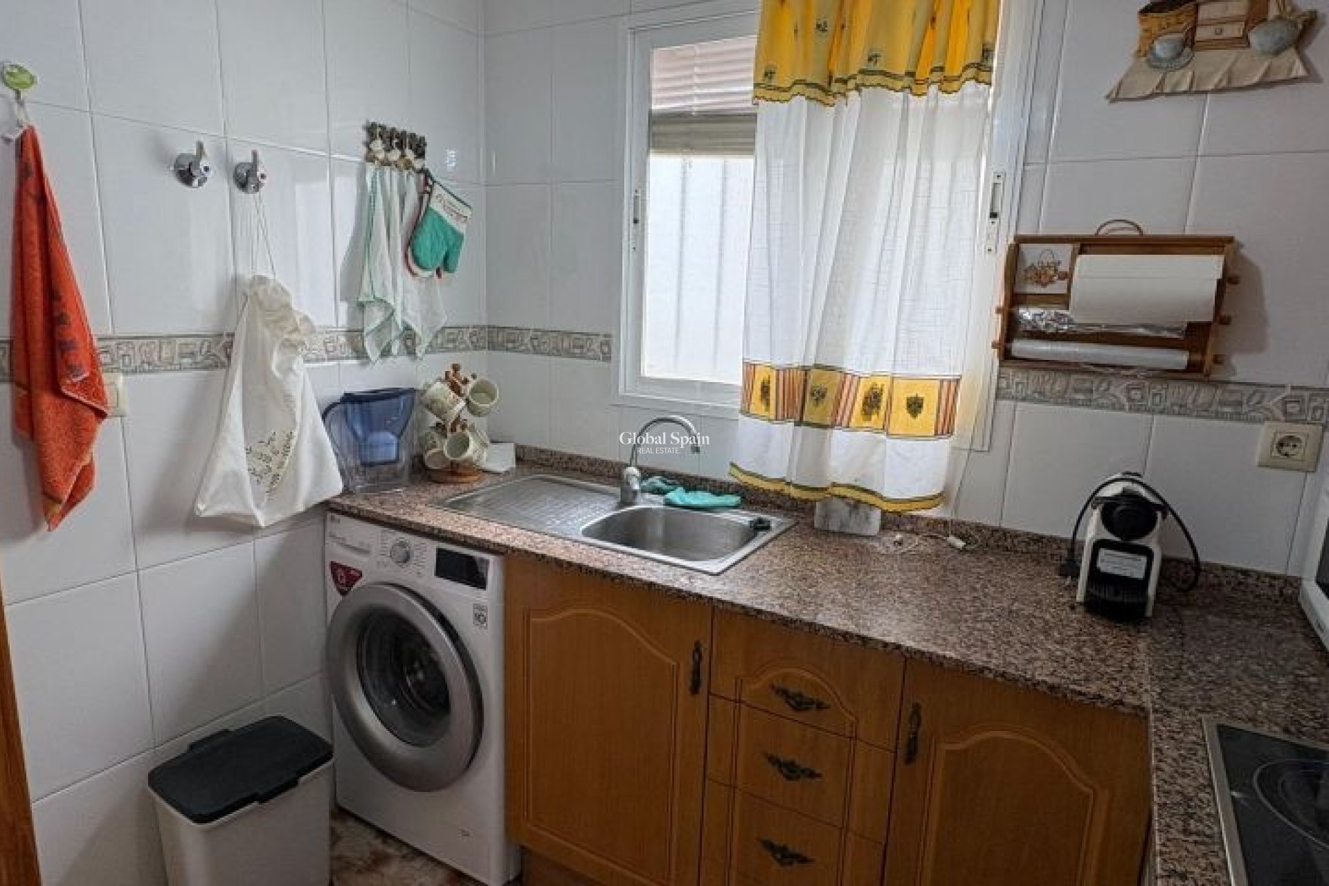 Wederverkoop - APPARTEMENT -
TORREVIEJA - Costa Blanca