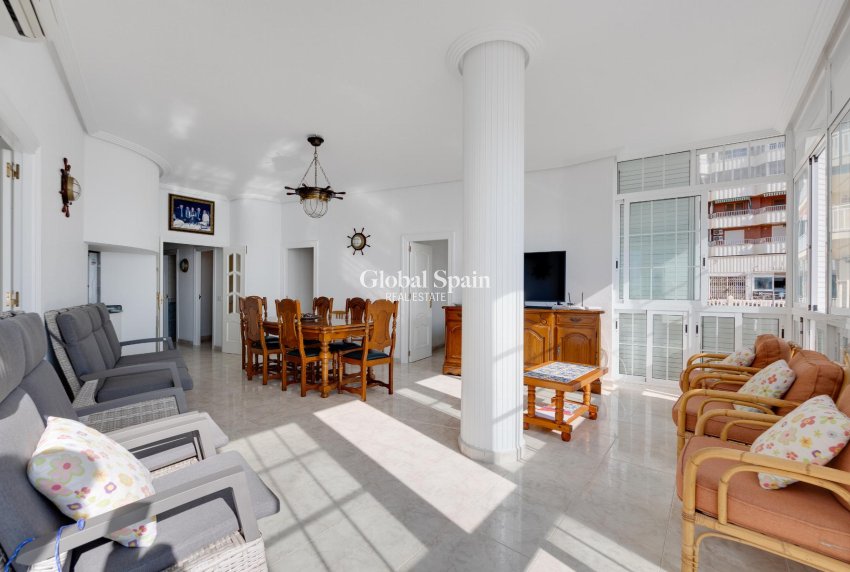 Wederverkoop - APPARTEMENT -
TORREVIEJA - Costa Blanca