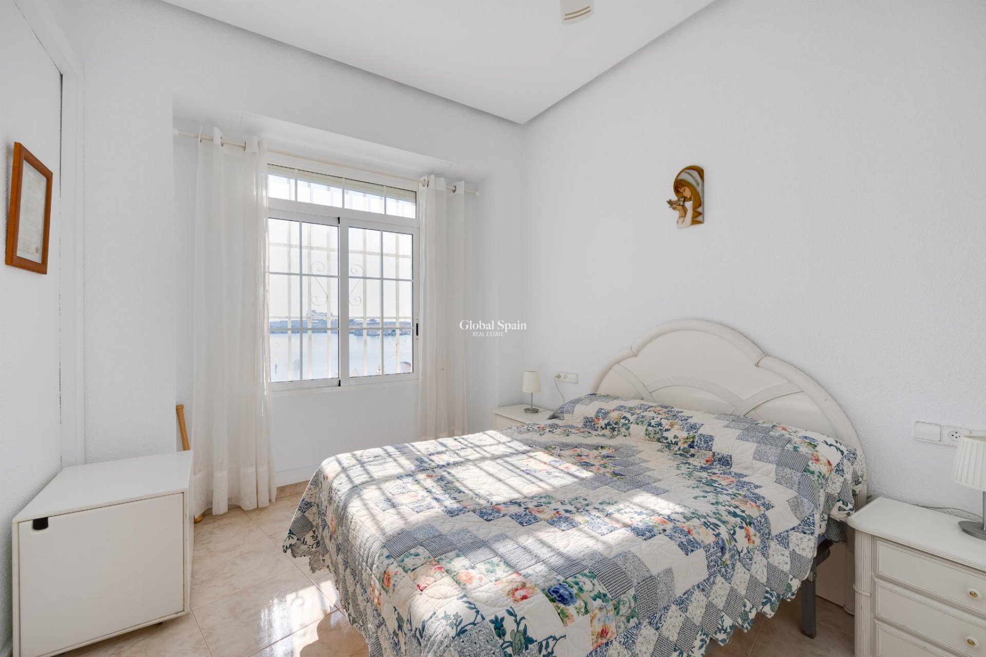 Wederverkoop - APPARTEMENT -
TORREVIEJA - Costa Blanca