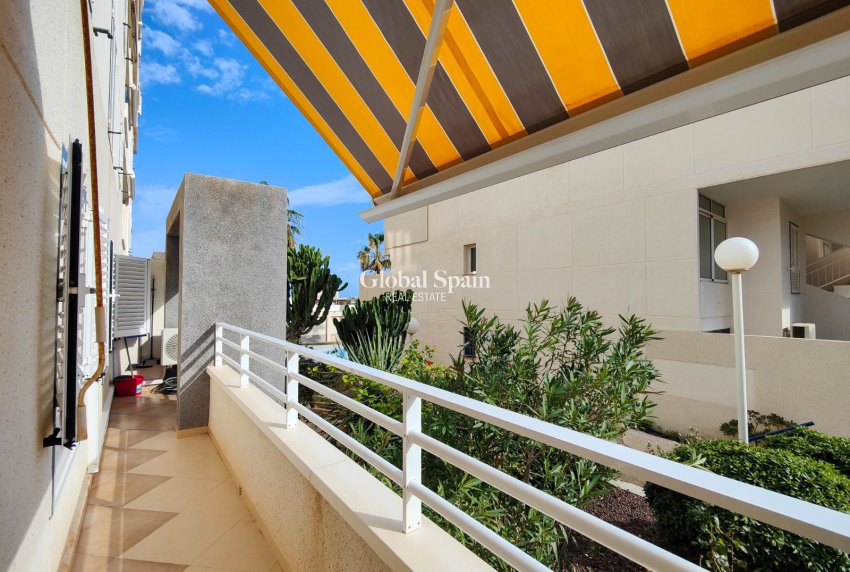 Wederverkoop - APPARTEMENT -
TORREVIEJA - Costa Blanca