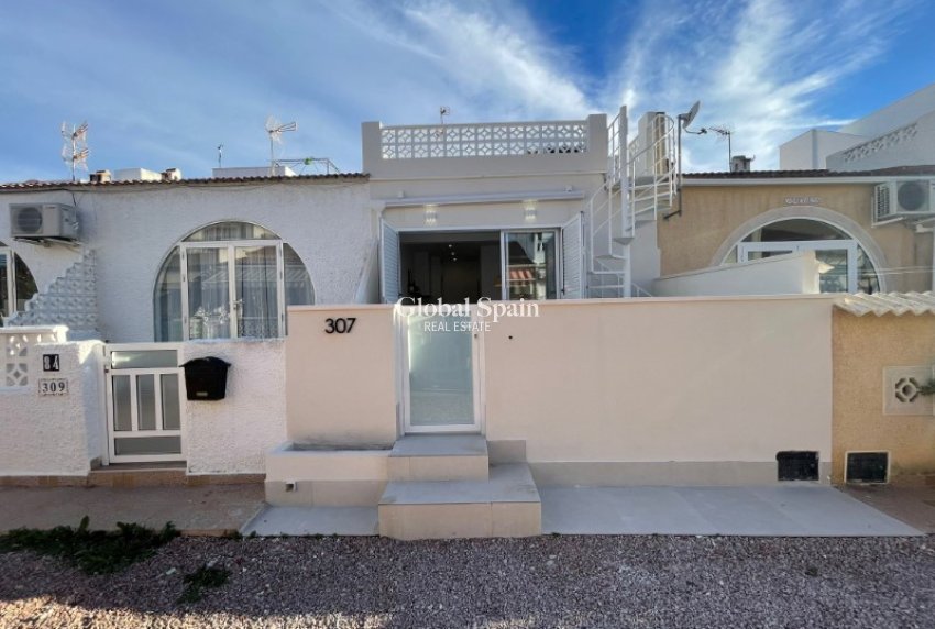 Wederverkoop - APPARTEMENT -
TORREVIEJA - Costa Blanca