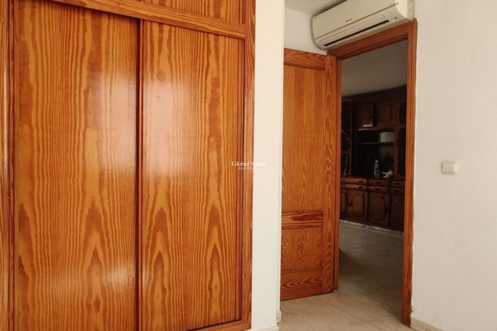 Wederverkoop - APPARTEMENT -
TORREVIEJA - Costa Blanca