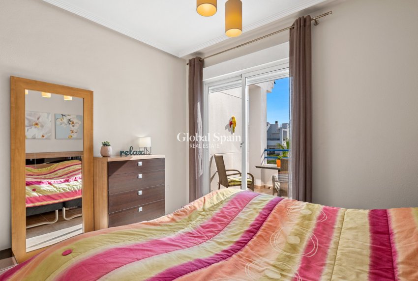 Wederverkoop - APPARTEMENT -
TORREVIEJA - Costa Blanca