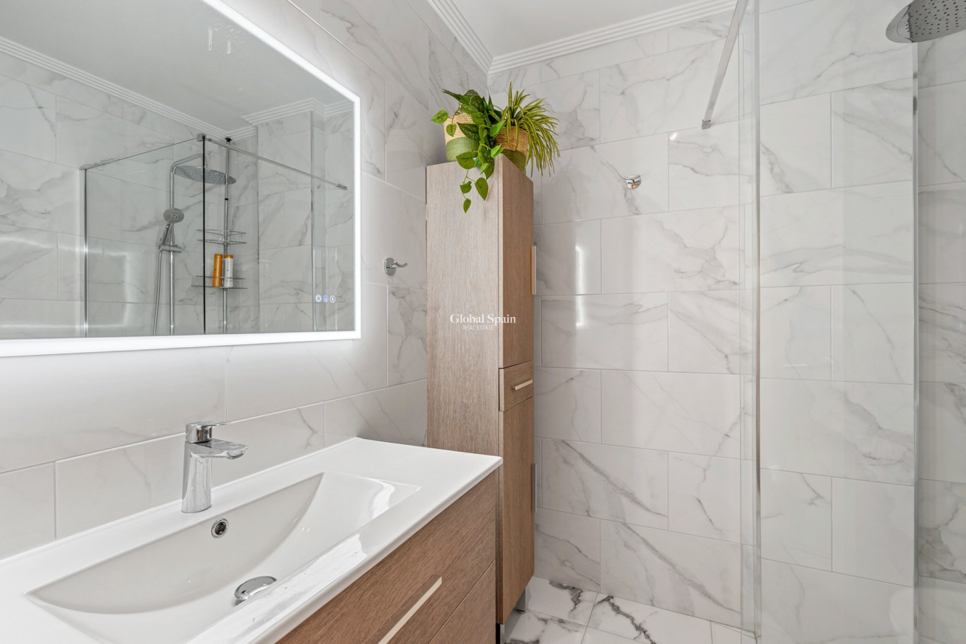 Wederverkoop - APPARTEMENT -
TORREVIEJA - Costa Blanca