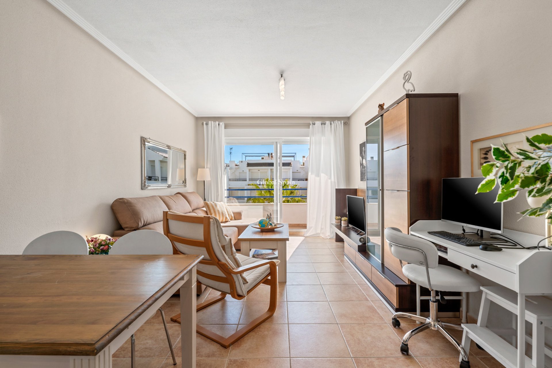 Wederverkoop - APPARTEMENT -
TORREVIEJA - Costa Blanca