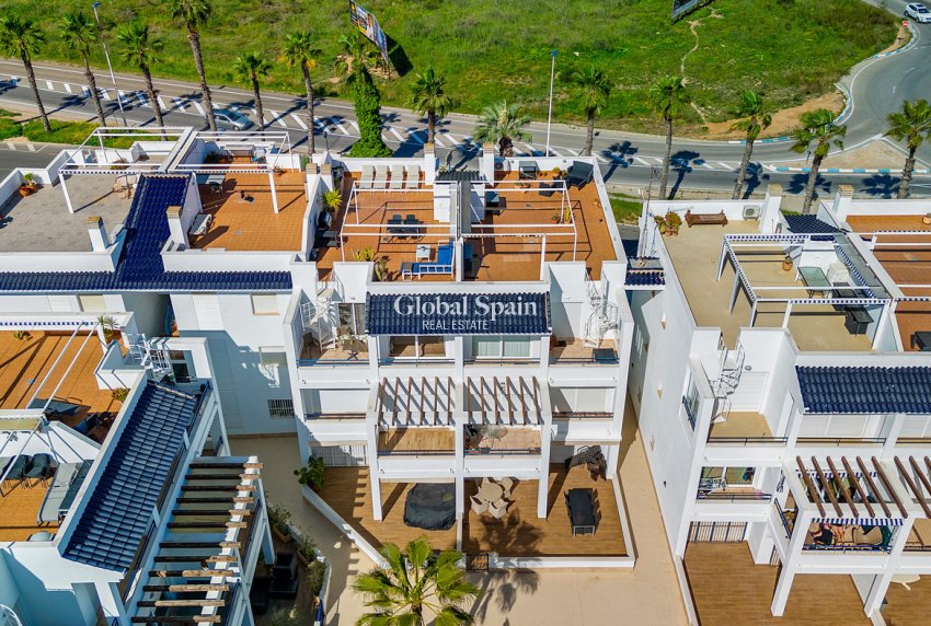 Wederverkoop - APPARTEMENT -
TORREVIEJA - Costa Blanca