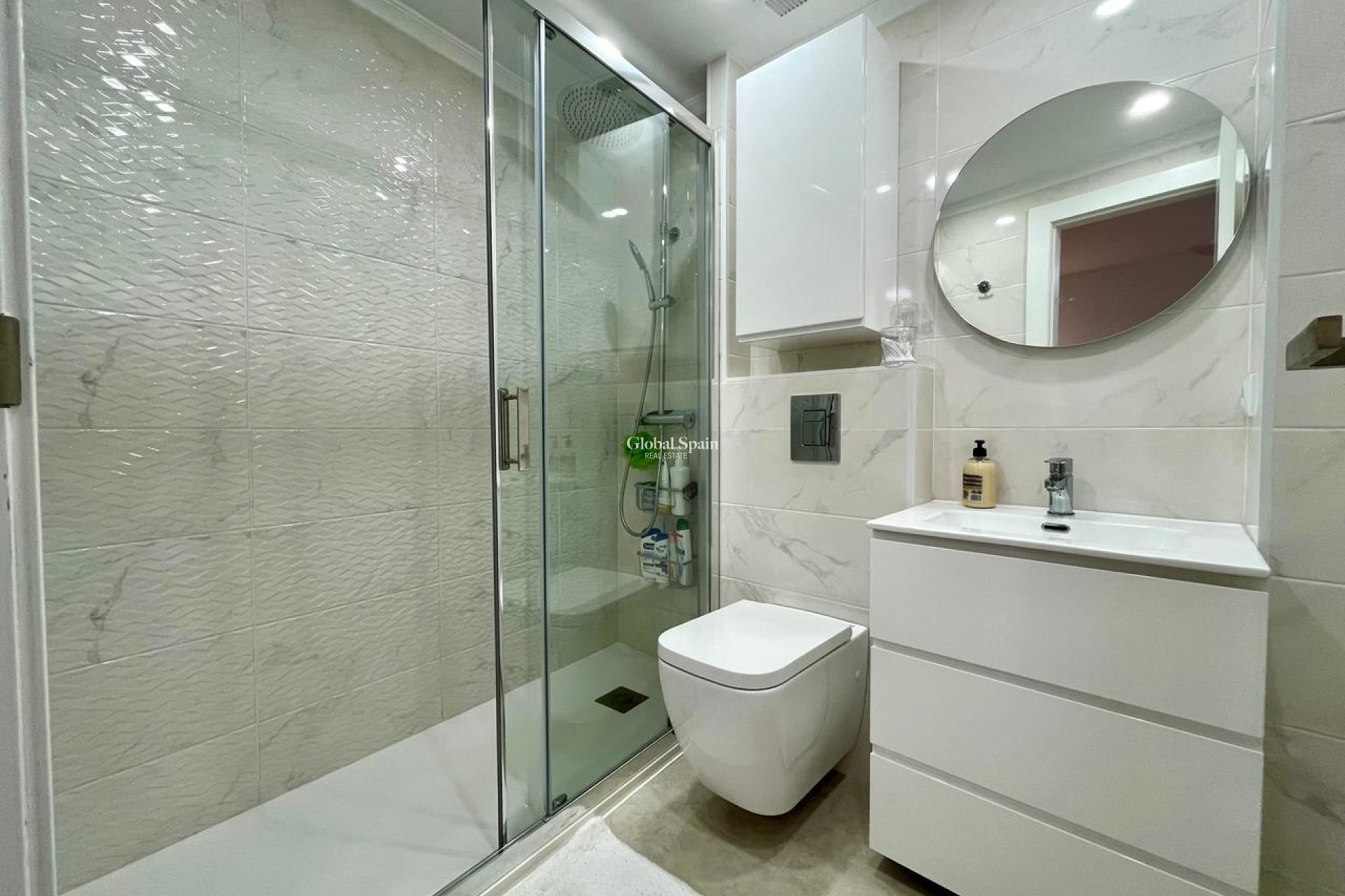 Wederverkoop - APPARTEMENT -
TORREVIEJA - Costa Blanca