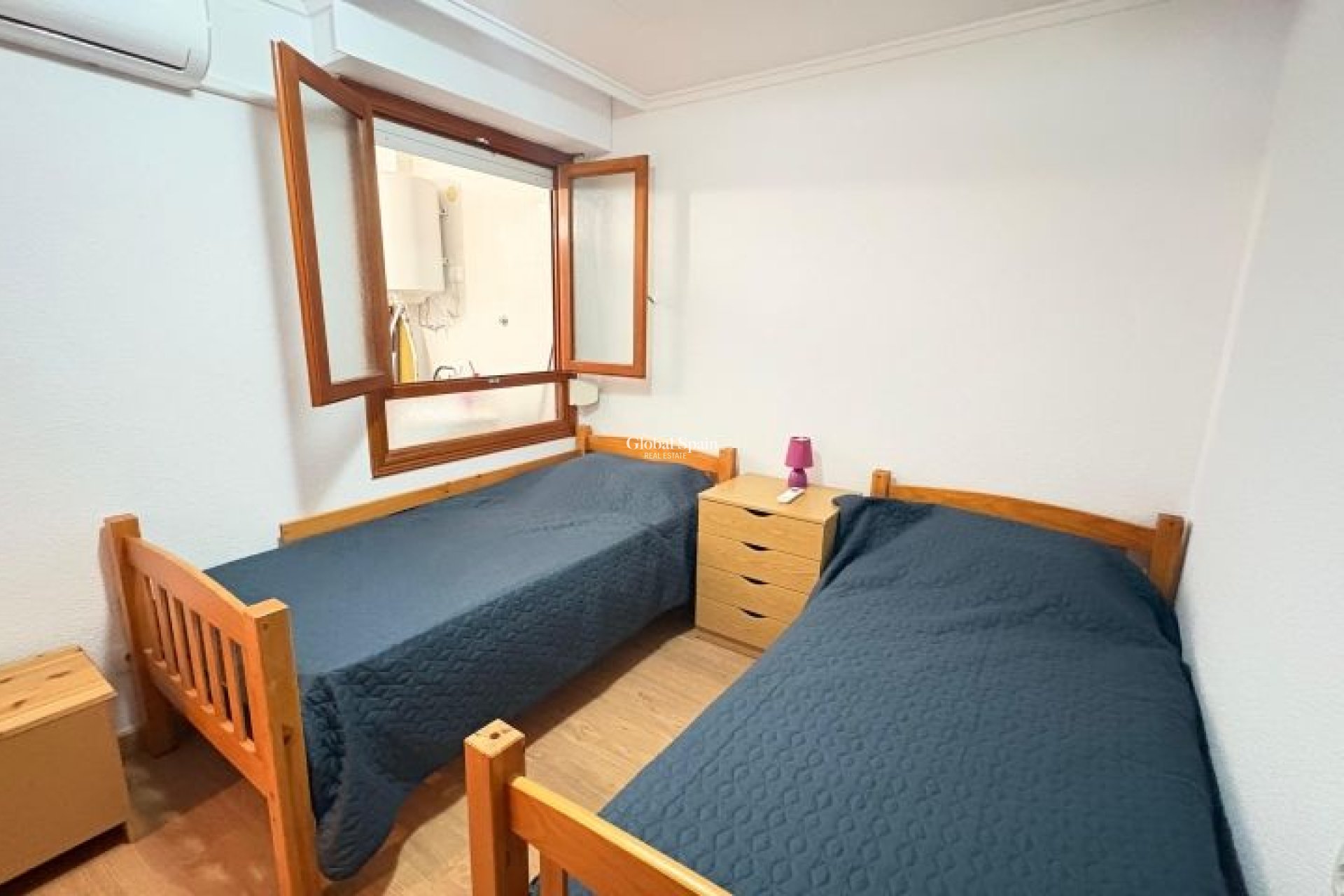 Wederverkoop - APPARTEMENT -
TORREVIEJA - Costa Blanca