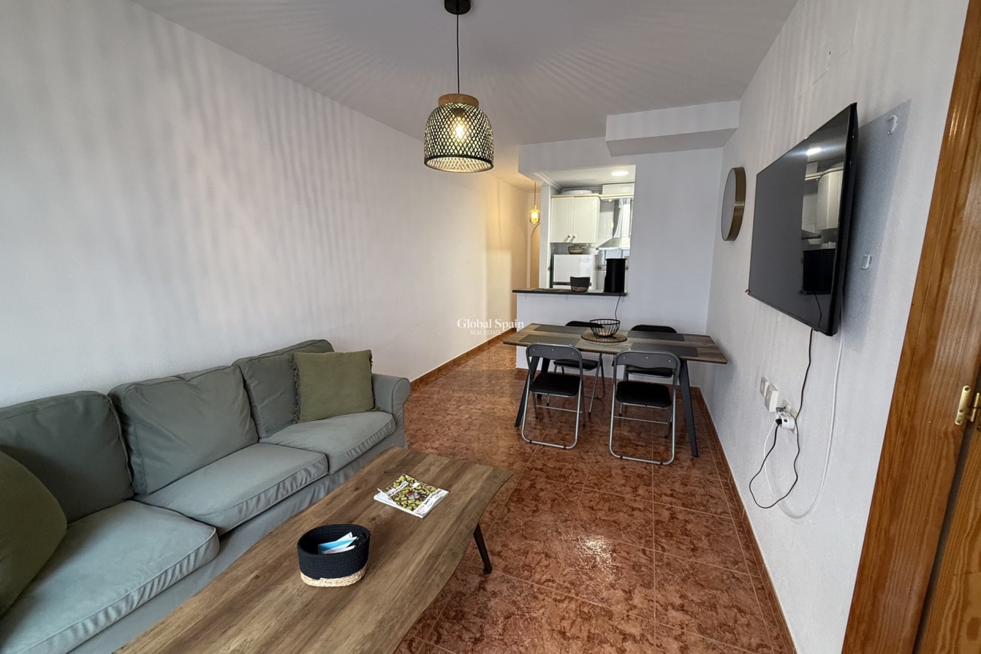 Wederverkoop - APPARTEMENT -
TORREVIEJA - Costa Blanca