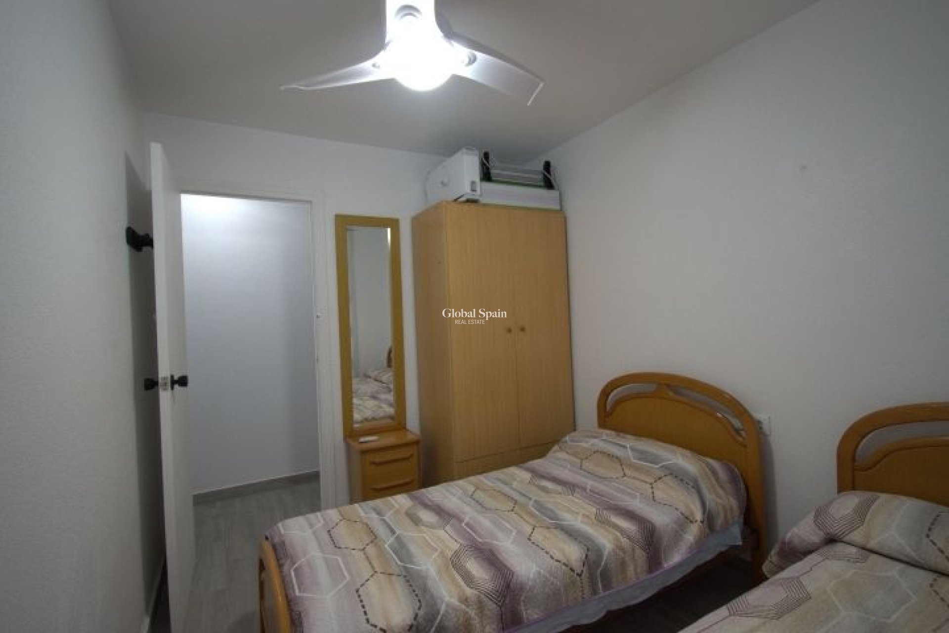 Wederverkoop - APPARTEMENT -
TORREVIEJA - Costa Blanca