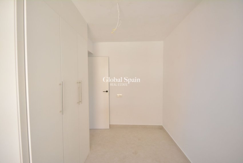 Wederverkoop - APPARTEMENT -
TORREVIEJA - Costa Blanca