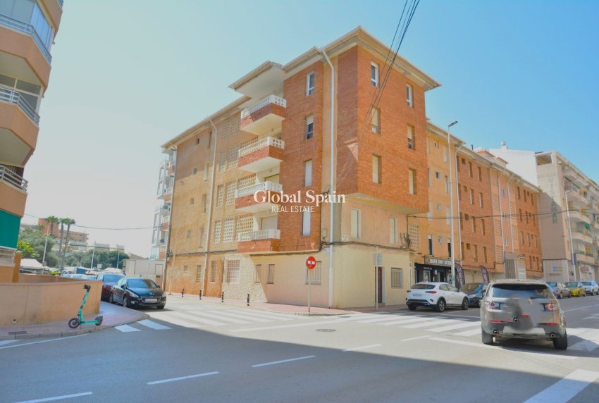 Wederverkoop - APPARTEMENT -
TORREVIEJA - Costa Blanca