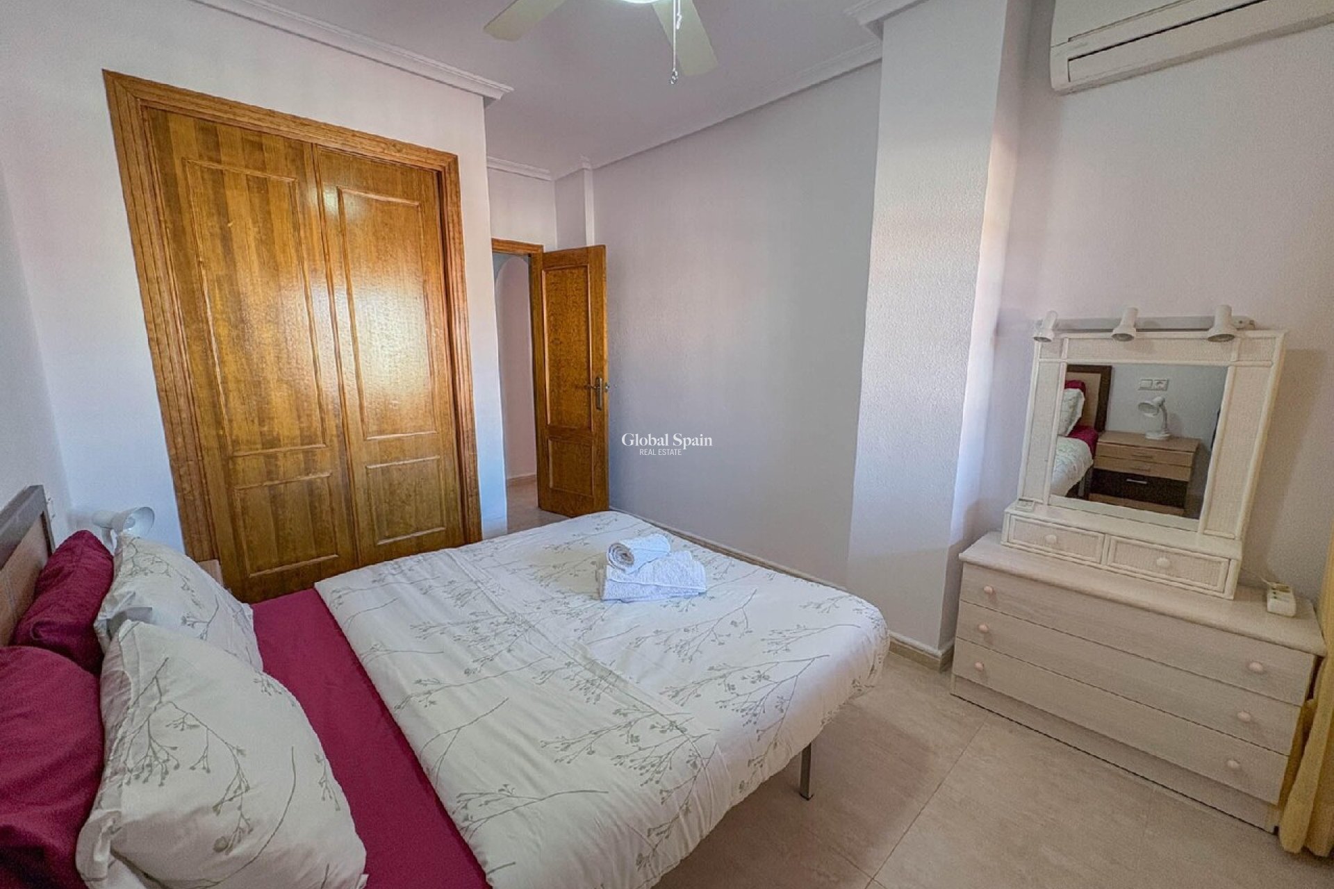 Wederverkoop - APPARTEMENT -
TORREVIEJA - Costa Blanca