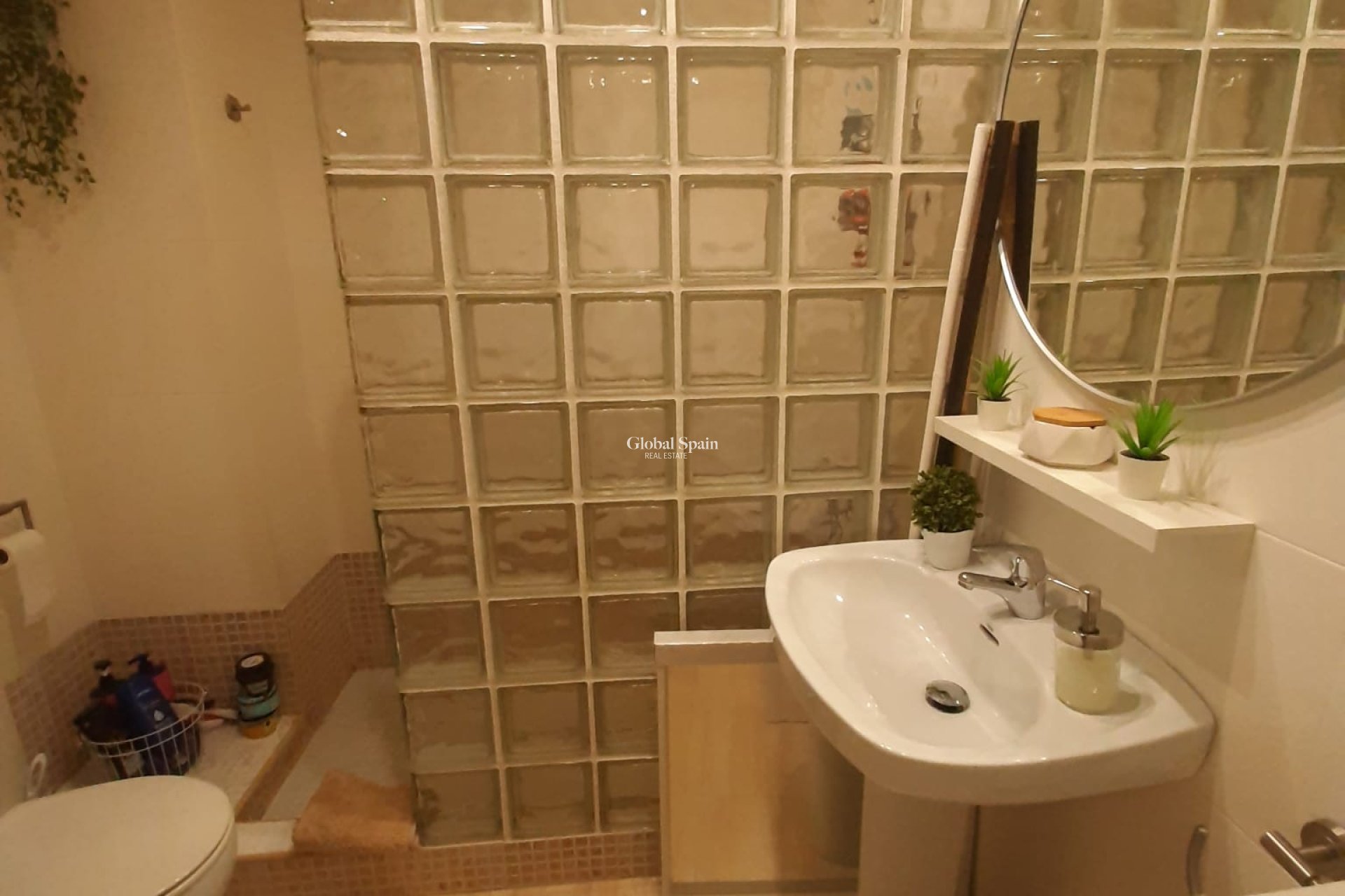 Wederverkoop - APPARTEMENT -
TORREVIEJA - Costa Blanca