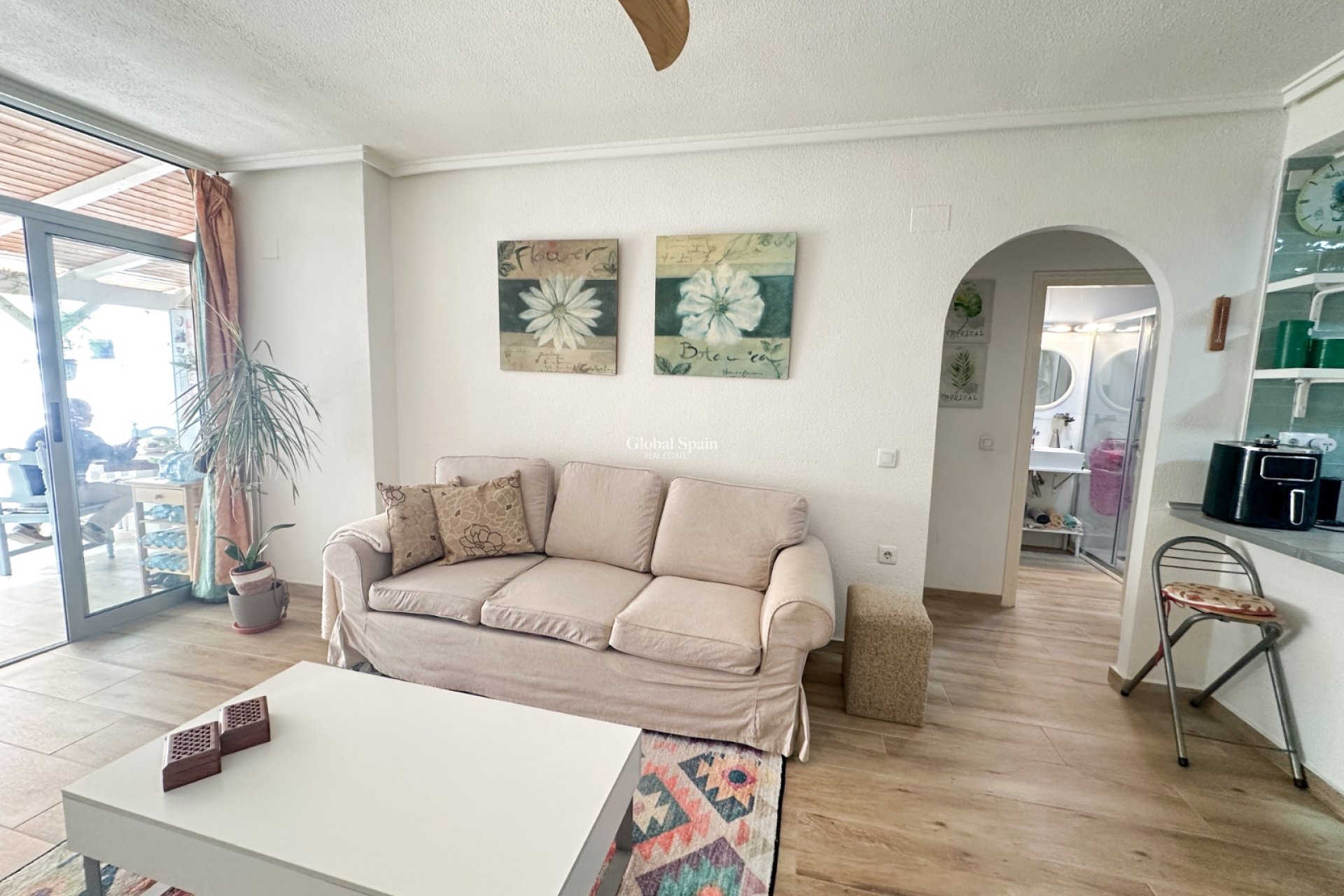 Wederverkoop - APPARTEMENT -
TORREVIEJA - Costa Blanca