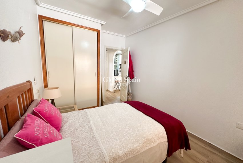 Wederverkoop - APPARTEMENT -
TORREVIEJA - Costa Blanca