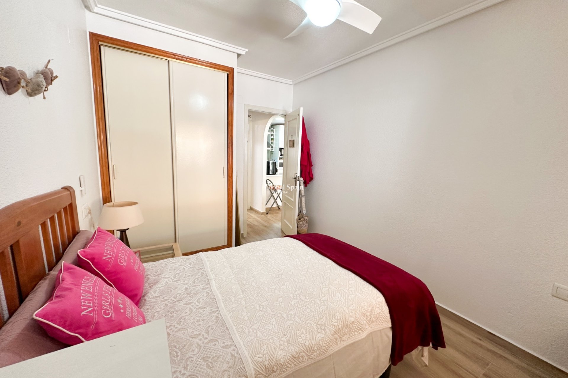 Wederverkoop - APPARTEMENT -
TORREVIEJA - Costa Blanca