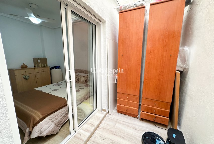 Wederverkoop - APPARTEMENT -
TORREVIEJA - Costa Blanca