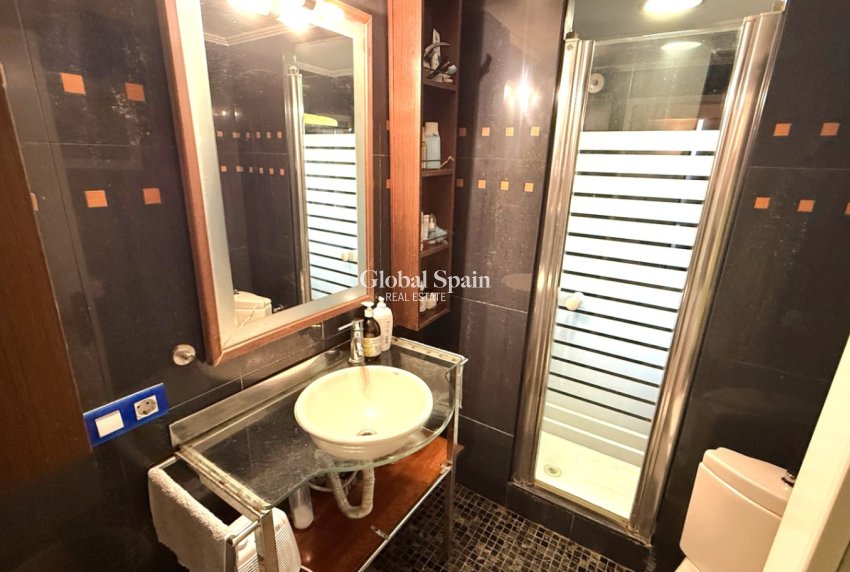 Wederverkoop - APPARTEMENT -
TORREVIEJA - Costa Blanca