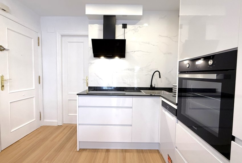 Wederverkoop - APPARTEMENT -
TORREVIEJA - Costa Blanca