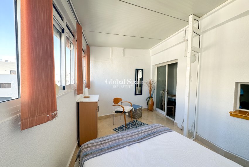 Wederverkoop - APPARTEMENT -
TORREVIEJA - Costa Blanca