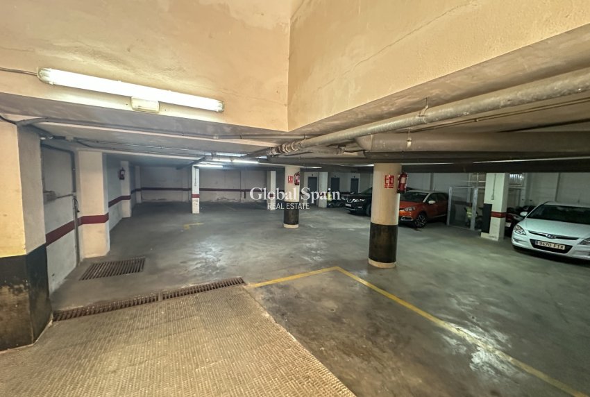 Wederverkoop - APPARTEMENT -
TORREVIEJA - Costa Blanca