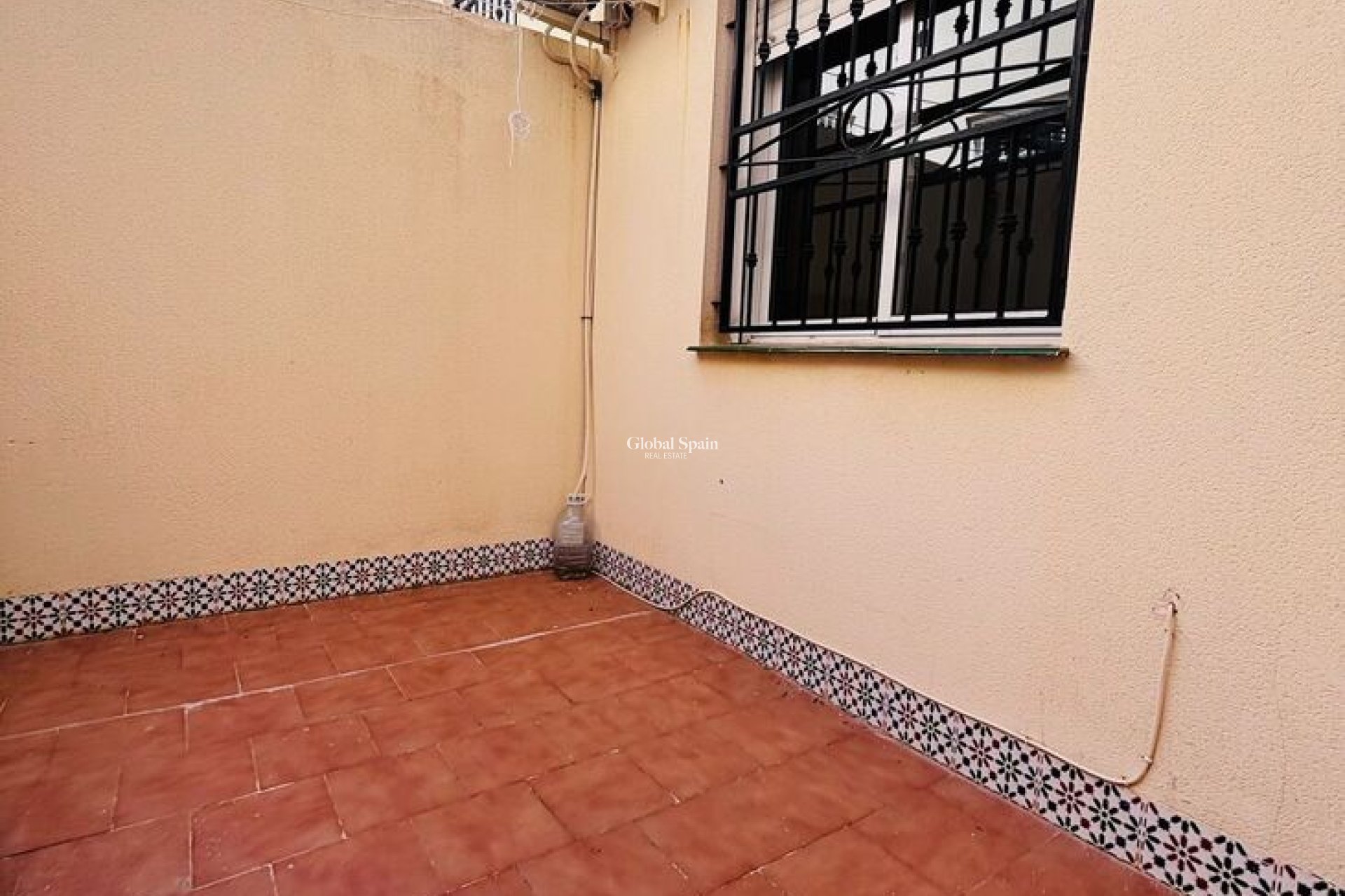 Wederverkoop - APPARTEMENT -
TORREVIEJA - Costa Blanca