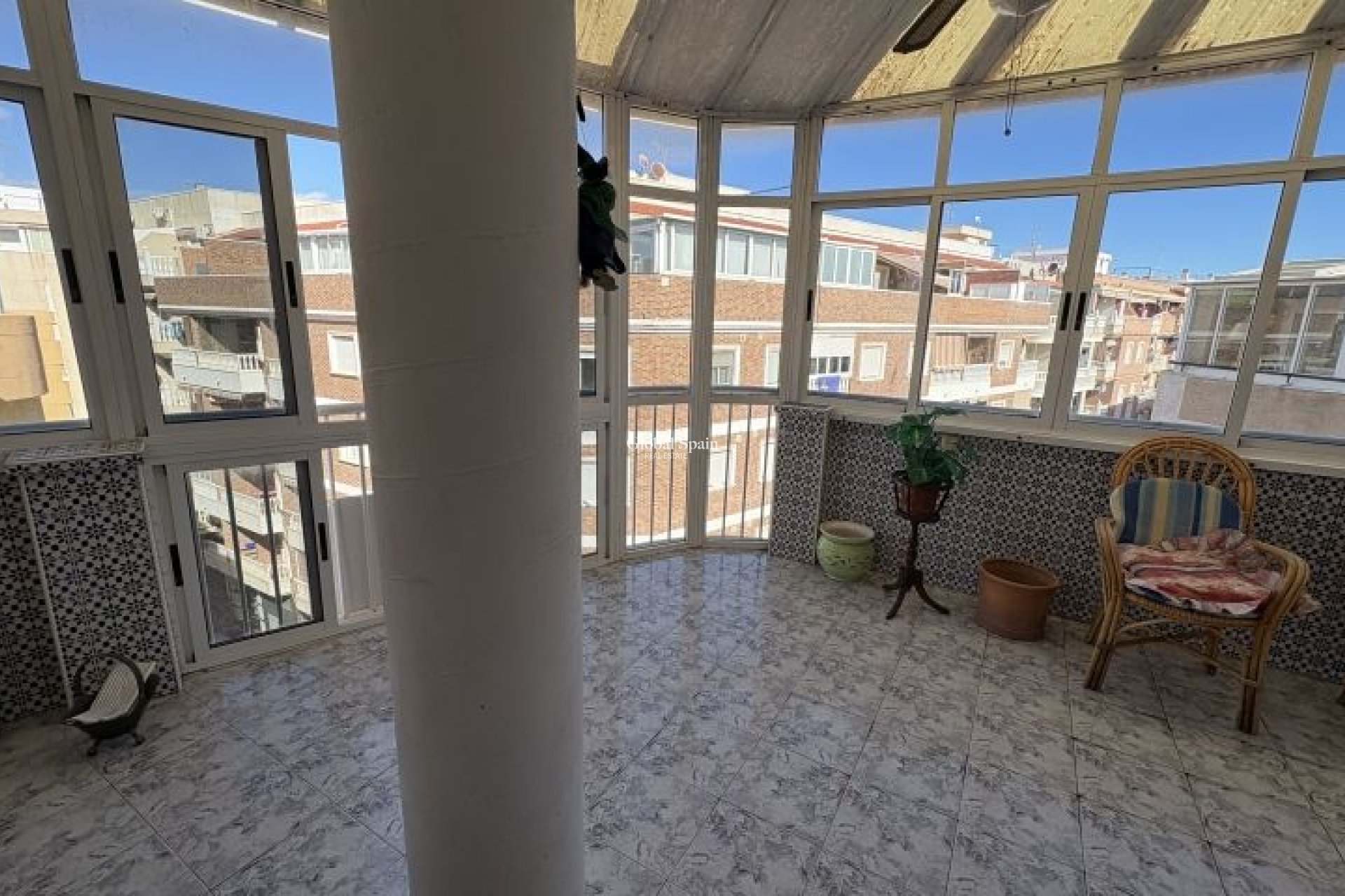 Wederverkoop - APPARTEMENT -
TORREVIEJA - Costa Blanca
