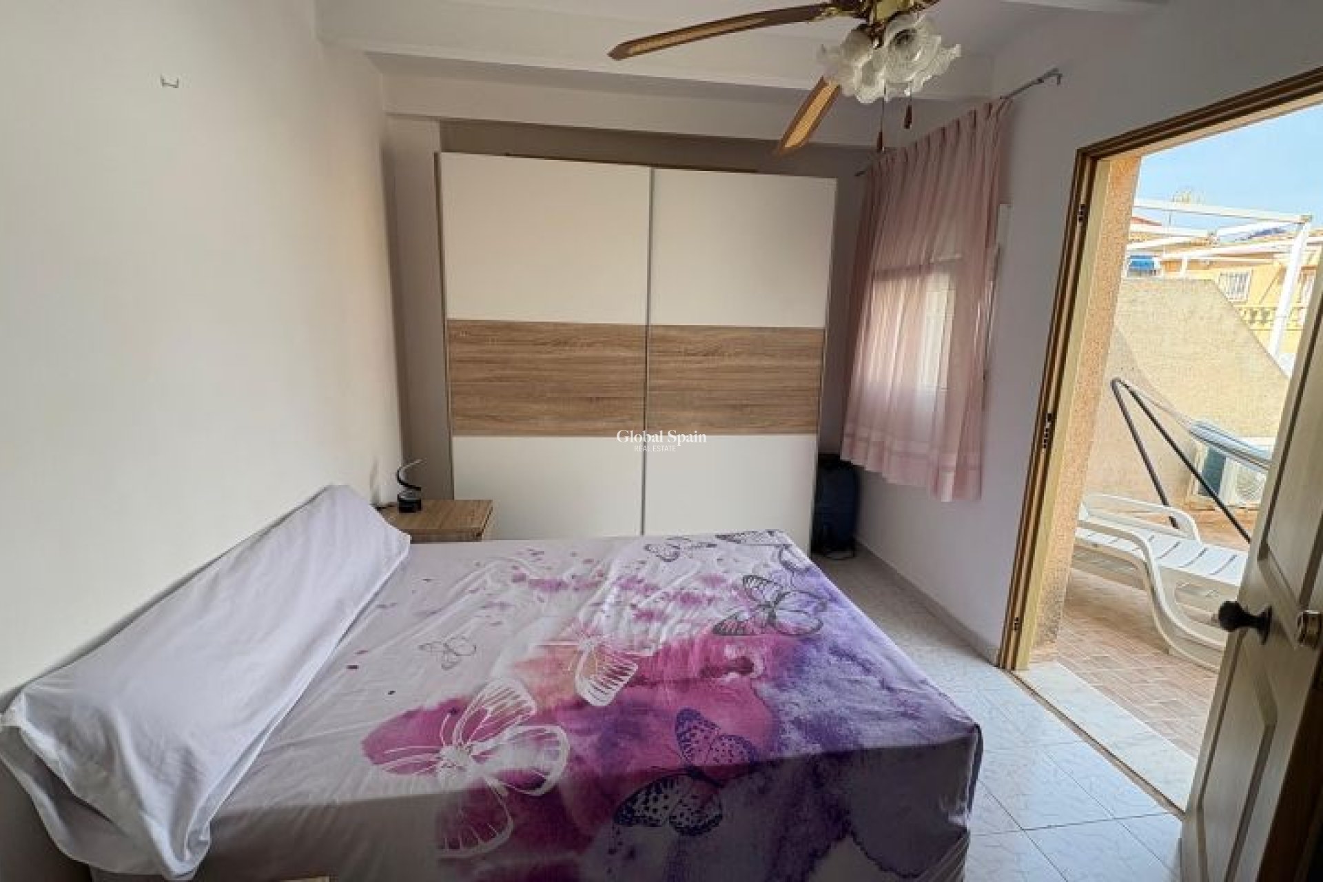 Wederverkoop - APPARTEMENT -
TORREVIEJA - Costa Blanca